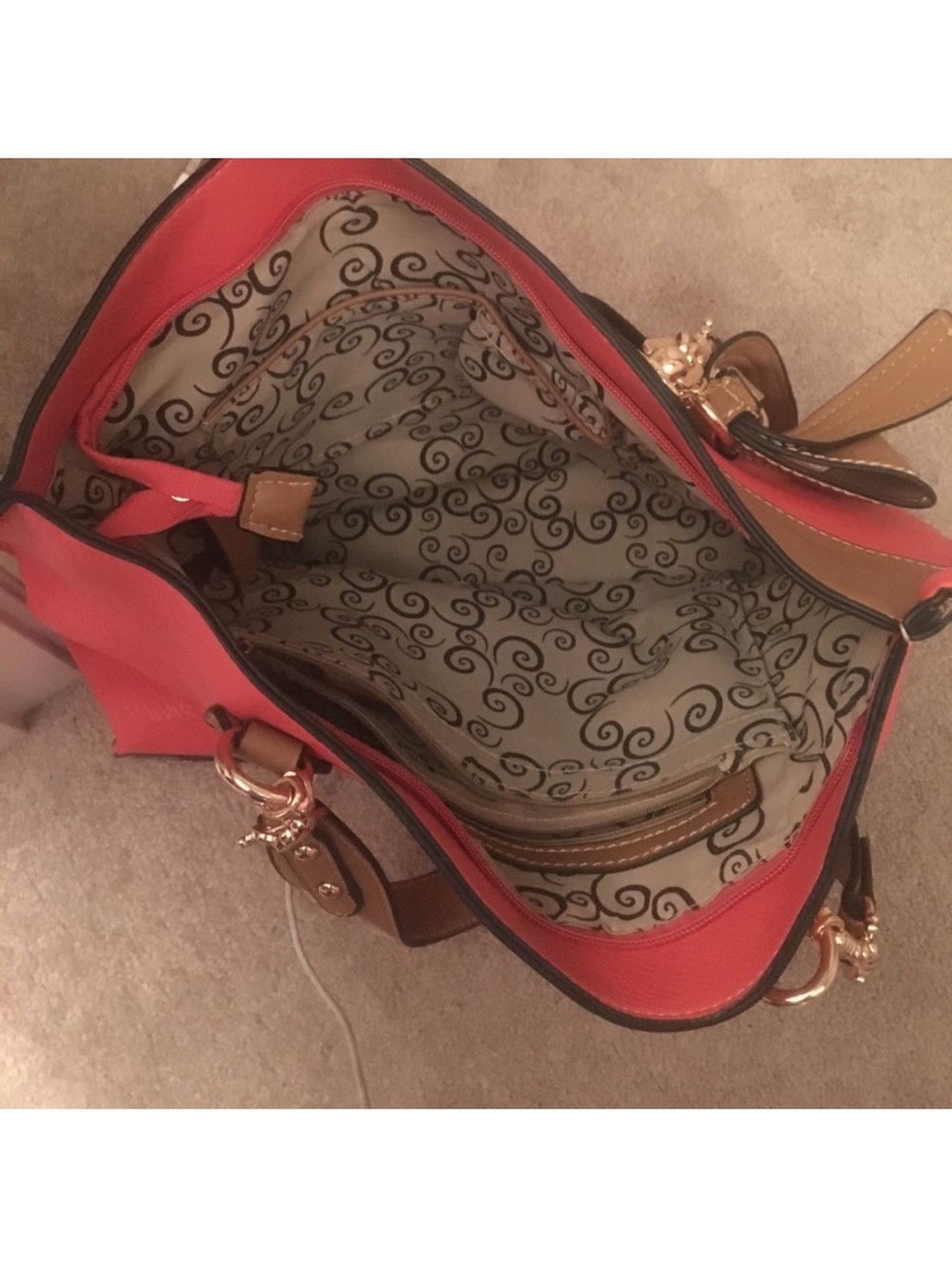 👛ADORABLE BOUTIQUE PURSE - Picture 2 of 4